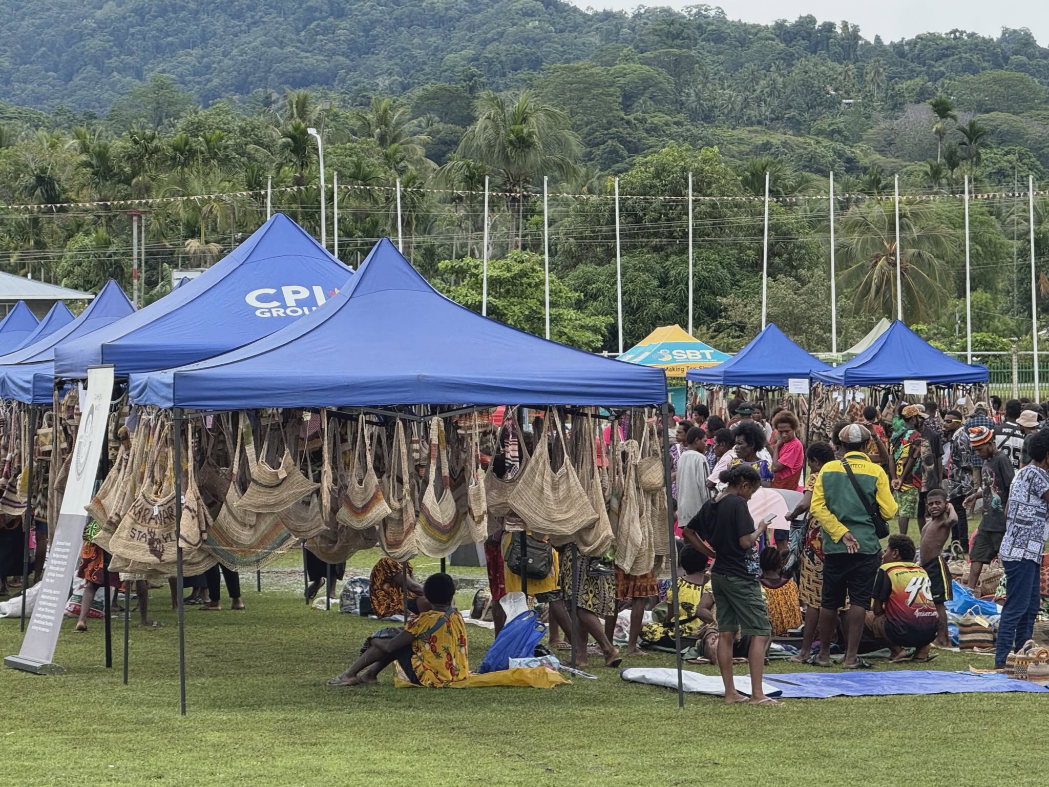 VIBRANT 2ND BILUM & BASKET SHOW UNDERWAY IN WEWAK, ESP