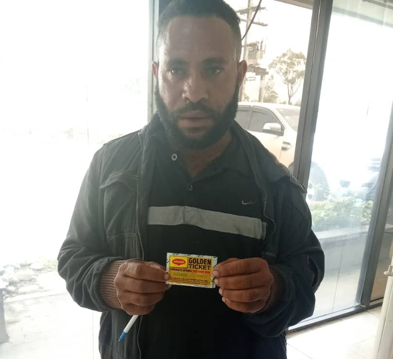 MAGGI GOLDEN TICKET PROMO WINNER: KINI YAKORIA (MT HAGEN)