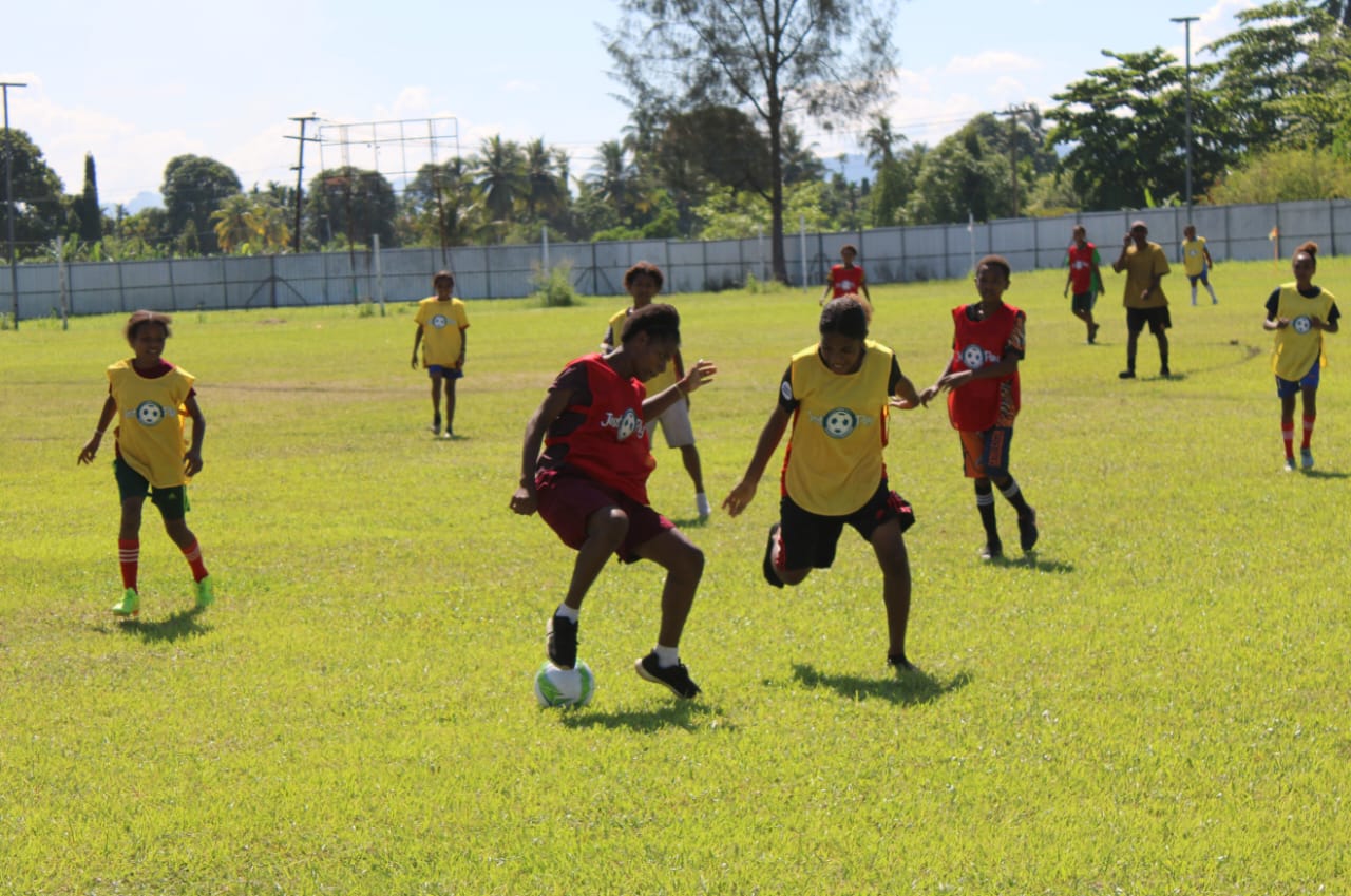 TEN MADANG PLAYERS TO GO FOR OFC U16 TRIALS