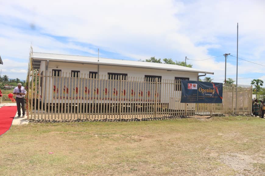 NEW COURT HOUSE FOR FINSCHHAFEN OPENS