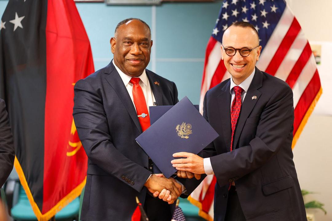 PNG-US HEALTH DEAL TARGETS HIV & CHILD SURVIVAL