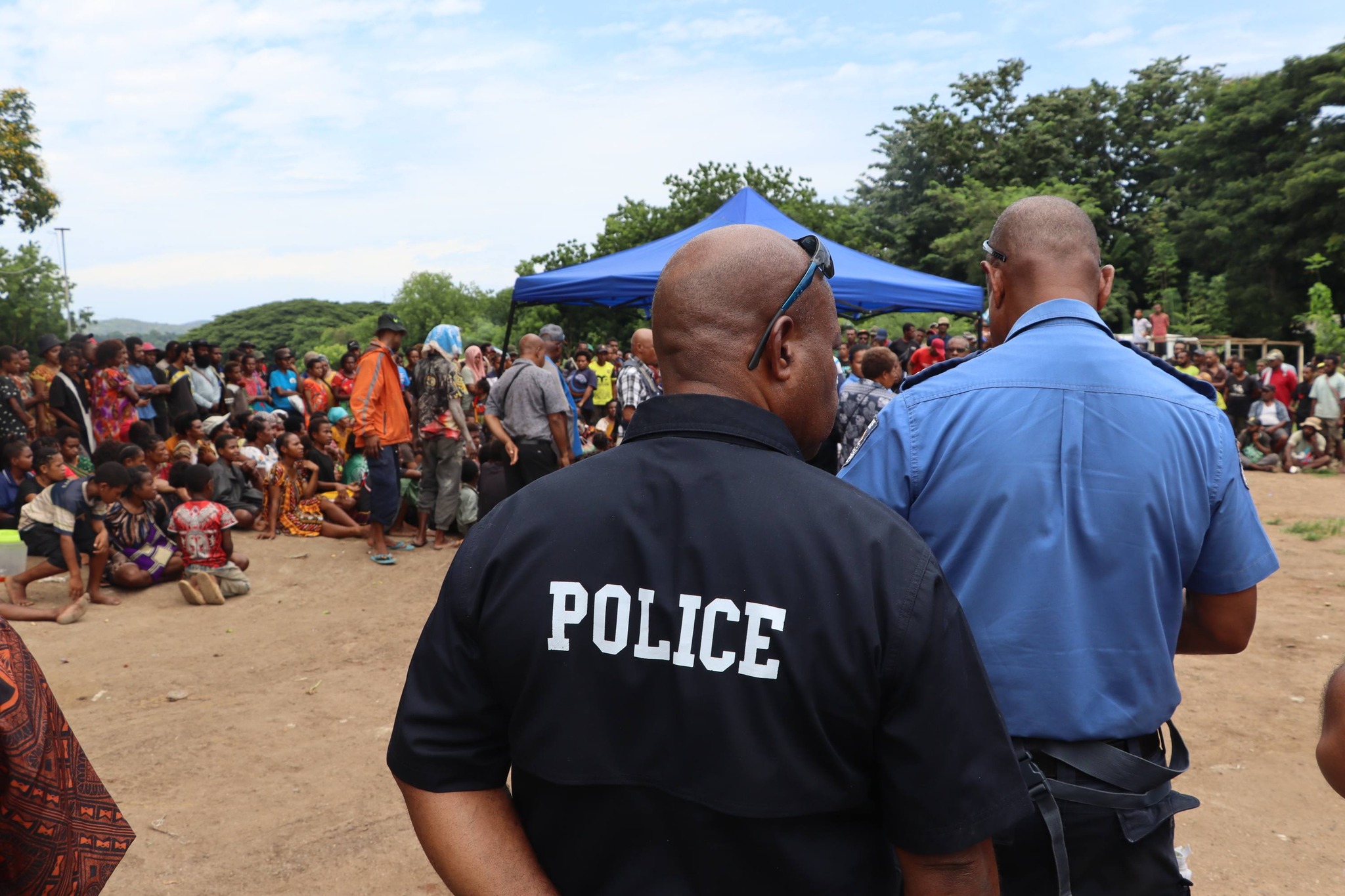 COMMUNITY POLICING GAINING MOMENTUM