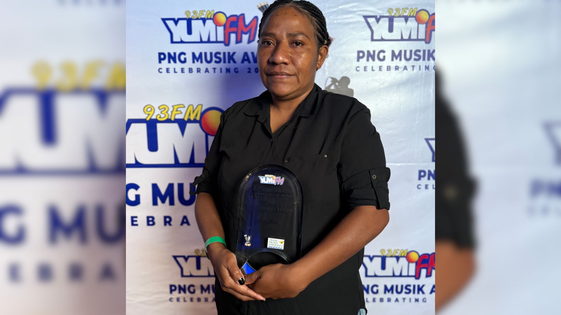 LATE DANIEL BILIP HONOURED WITH 2025 JUSTIN KILI AWARD AT 20TH YUMI FM PNG MUSIK AWARDS