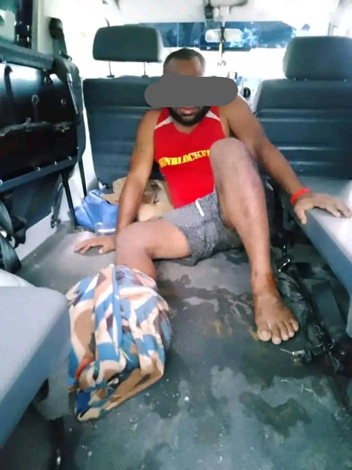ARMED SUSPECT SHOT DURING MANU CASH AND CARRY ROBBERY