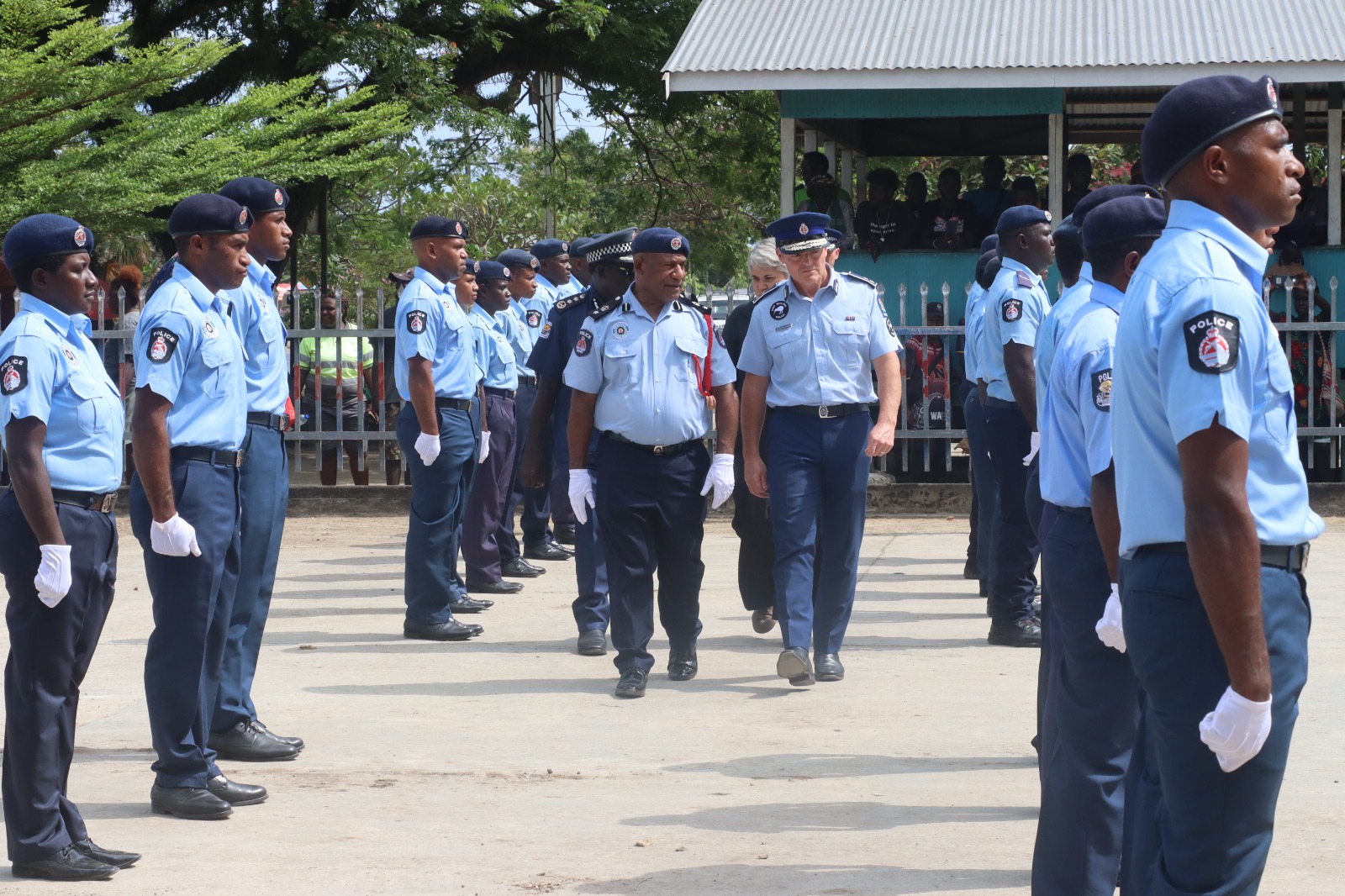 NEW ZEALAND POLICE COMMISSIONER VISITS BOUGAINVILLE