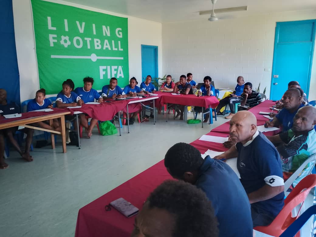 PNGFA AND OFC DELIVER REFEREE INSTRUCTOR COURSE IN LAE