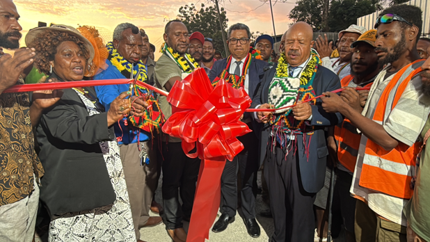 PARKOP OFFICIAL OPENS RESEALED ERIMA-MAMBU ROAD