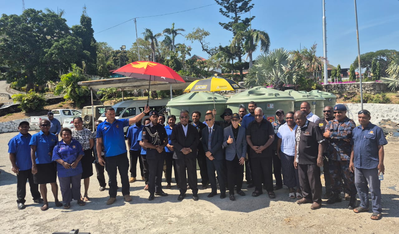 GOVERNOR GENERAL WELCOMES WATER TANK DONATION FROM WP ENGINEERING
