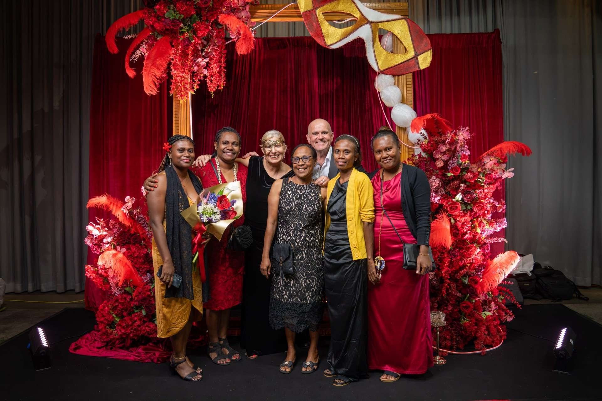 WESTPAC PNG BRINGS STAFF AND FAMILIES TOGETHER FOR SPORTING DAY AND GALA NIGHT
