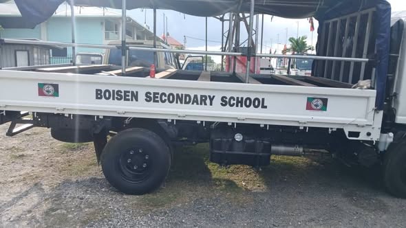 GOVERNOR MARUM SUPPORTS BOISEN SECONDARY SCHOOL WITH NEW TRUCK