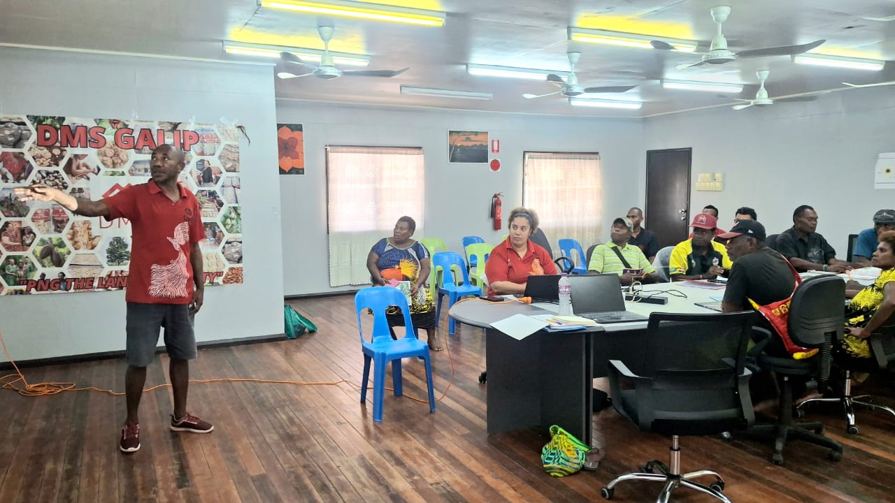 RABAUL DISTRICT AND DMS LTD PARTNER TO BOOST GALIP NUT INDUSTRY