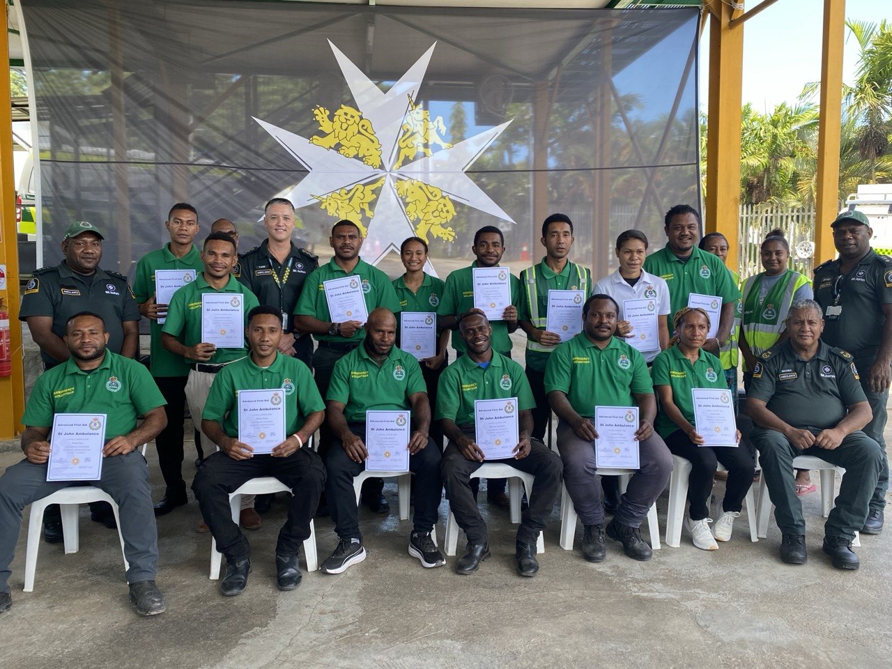 NATIONAL ST JOHN AMBULANCE WELCOMES 18 NEW VOLUNTEERS