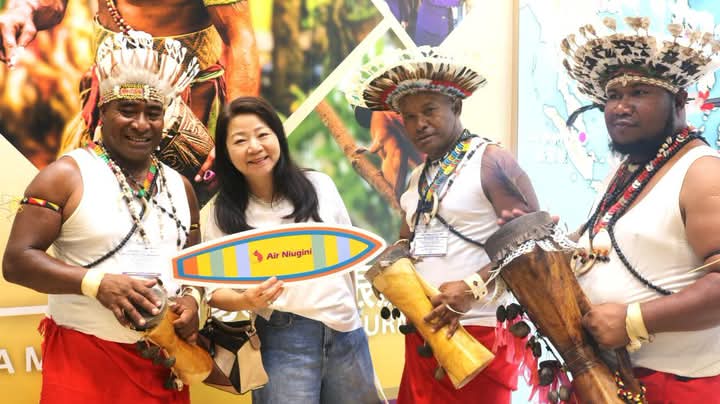 PNG CULTURE TAKES CENTRE STAGE AT HONG KONG TRAVEL EXPO