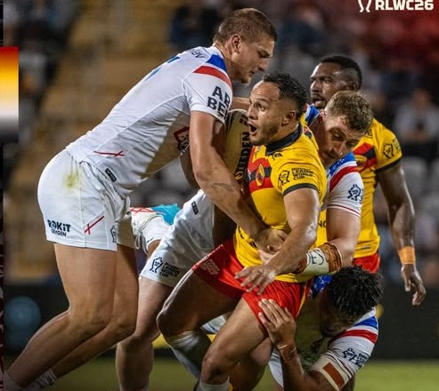 KUMULS’ SECOND-HALF FIGHTBACK COMES TOO LATE AS ENGLAND WIN 34–12