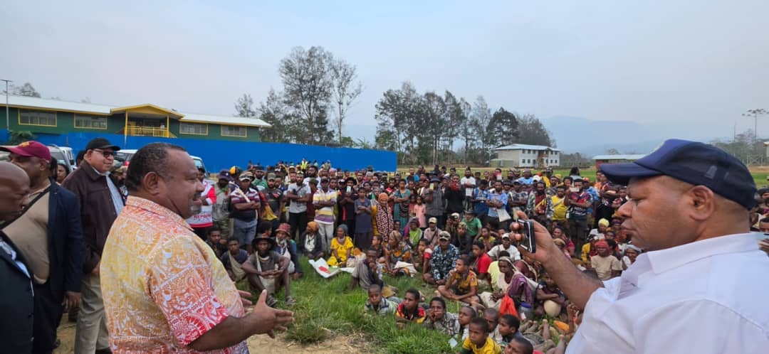 CLANS IN HELA OPEN BANK ACCOUNTS TO ACCESS ROYALTY