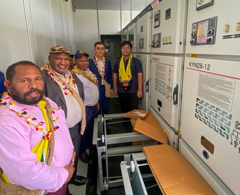 NEW SOLAR STREET LIGHTING FOR HOPE INSTITUTE