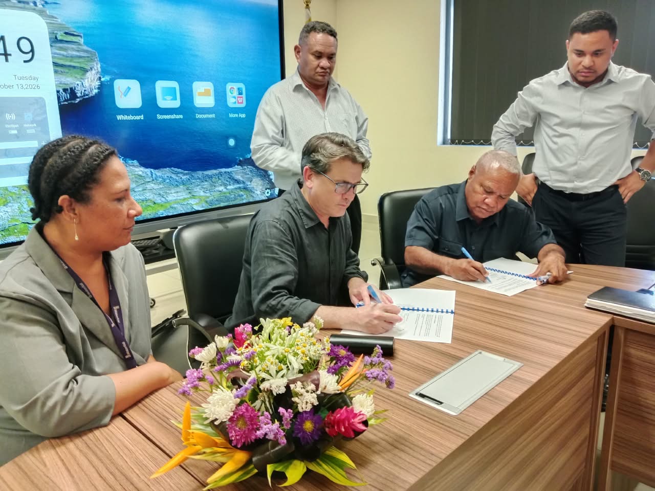 MOTU KOITA ASSEMBLY AND WATERAID SIGN THREE-YEAR MOU TO DELIVER SAFE WATER AND MODERN SANITATION TO PARI AND MOTU KOITABU VILLAGES